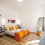 Gaudi - Gueell Sant Isidoro (Apulia)