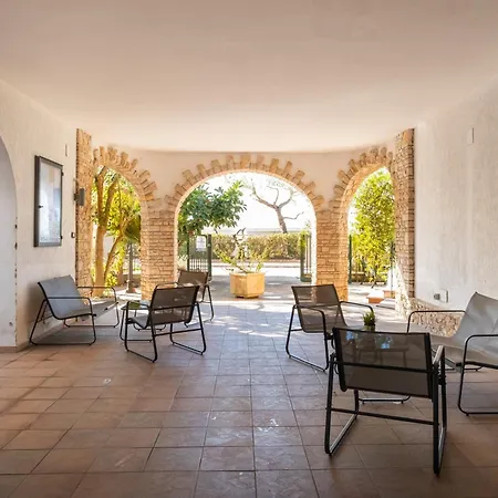 Gaudi - Gueell Sant Isidoro (Apulia)